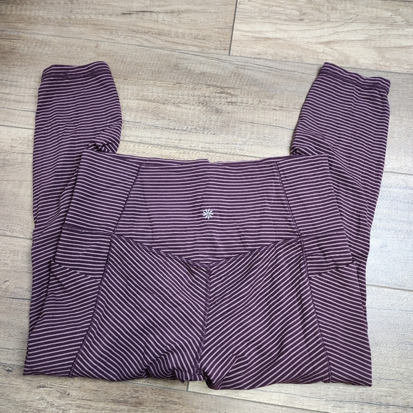 Athleta Women Salutation Stash Pocket II Textured 7/8 Tight Powervita Legging M - Picture 5 of 16